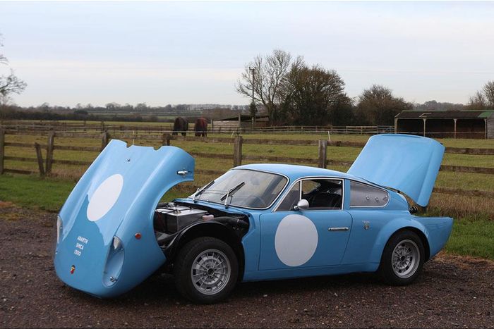 Abarth Simca 1300 Longnose Restoration - Photographs by: AMPaquete